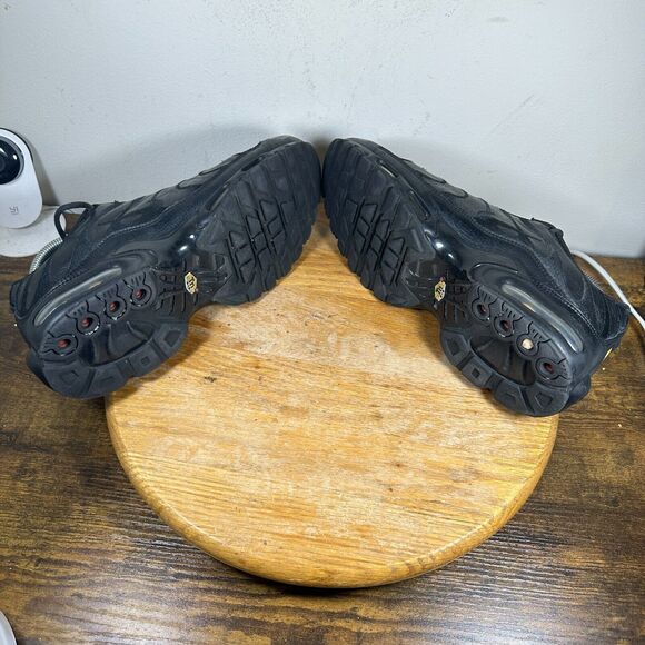 Nike Air Max‎ Plus TN Triple Black Leather Men’s Size 9.5 Shoes AJ2029-001 - Picture 7 of 8